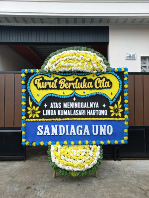 Papan Bunga Duka di Wawo